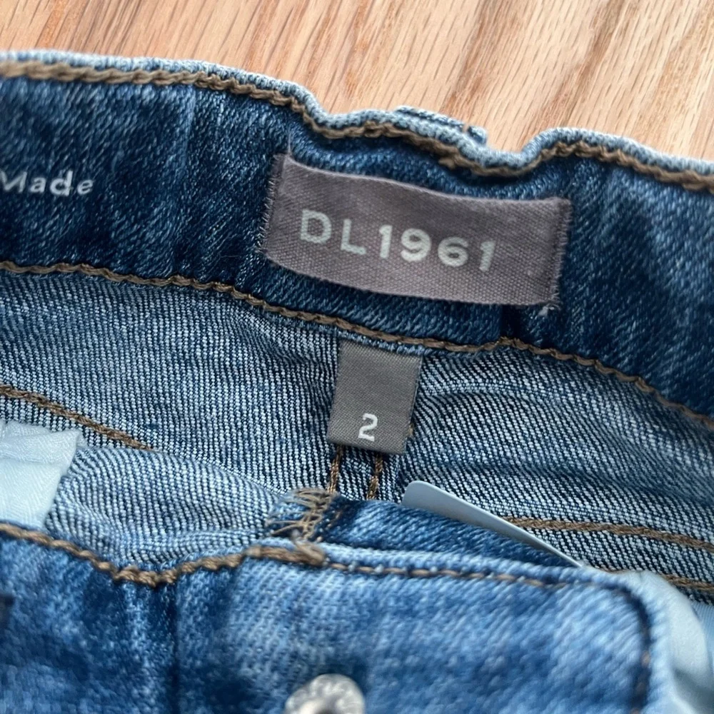 DL1961 Denim Shorts - Size 2, Blue + Black - Picture 3 of 6